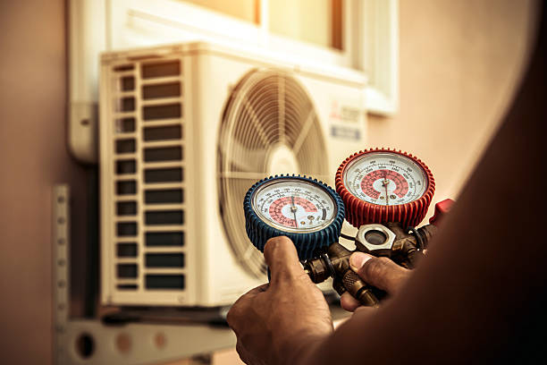 Professional Ac Installation technician working in Yoder, CO